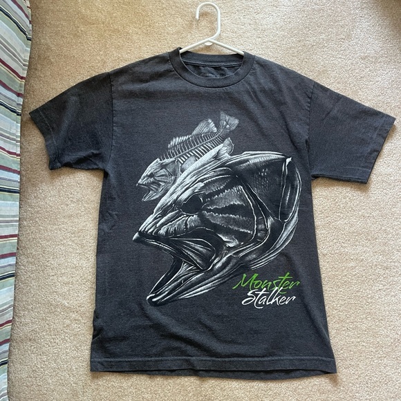 🎣Monster Stalker t-shirt: - Picture 6 of 8